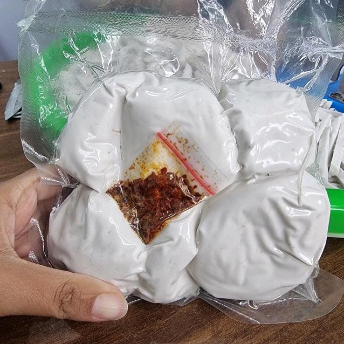 

New Basreng ikan [2 pack] + 2 chili oil sachet juragan basreng