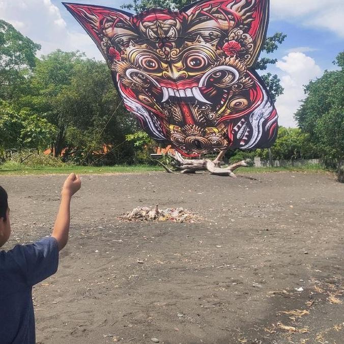 (Good) layangan celepuk rangda knock downt bali