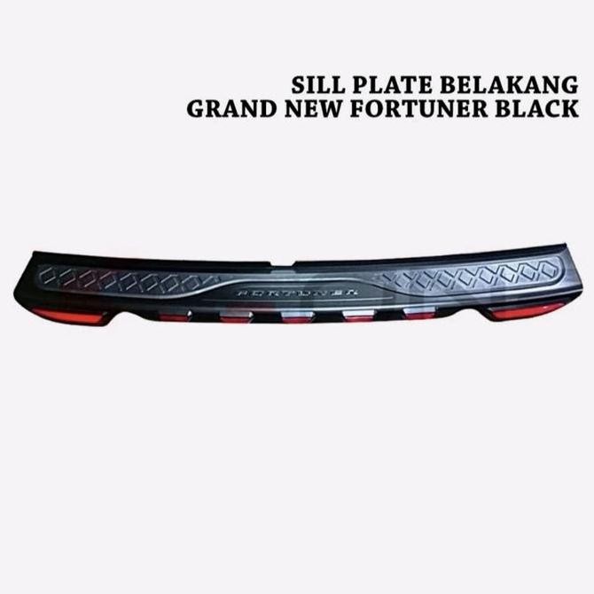Sillplate belakang Grand fortuner 2012 - 2015.