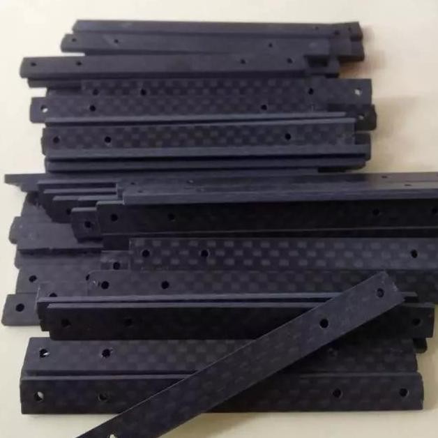 STIK BREAK TAMIYA SLOOP CARBON / BREAK CARBON SLOOP