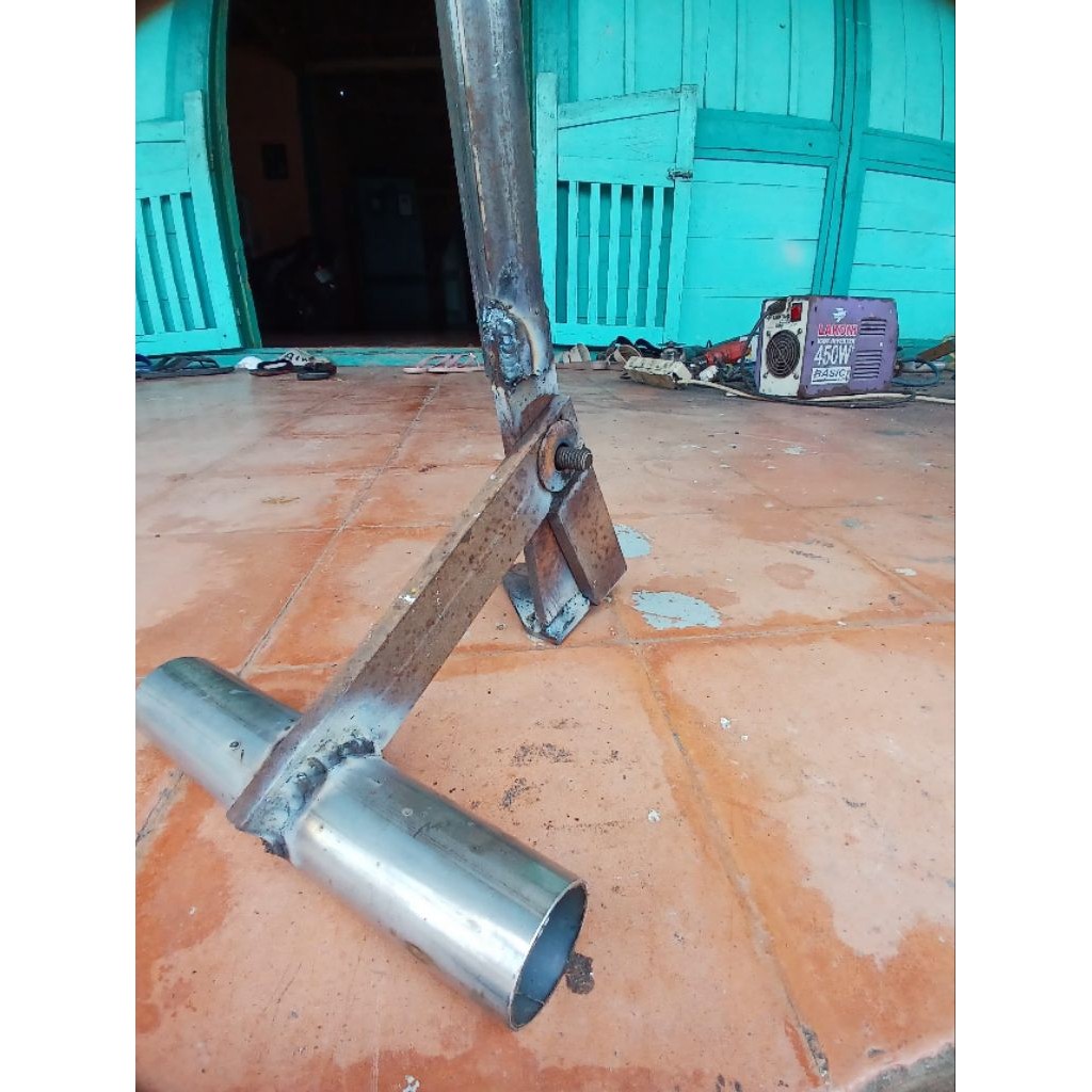 alat cabut pohon mbako