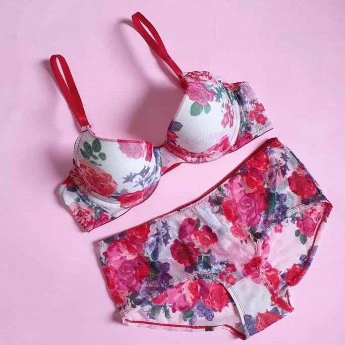 BRA SET AMITIE BUNGA (LASENZA VICTORIA SECRET SORELLA WACOAL TRIUMPH