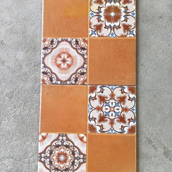 Terbaik Keramik Lantai 40X40 Motif Batik Keraton Bali 100% Ori