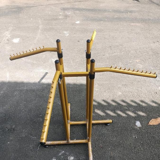 Gantungan Baju 4 Arah/Pajangan Baju Empat Arah Besi Gold