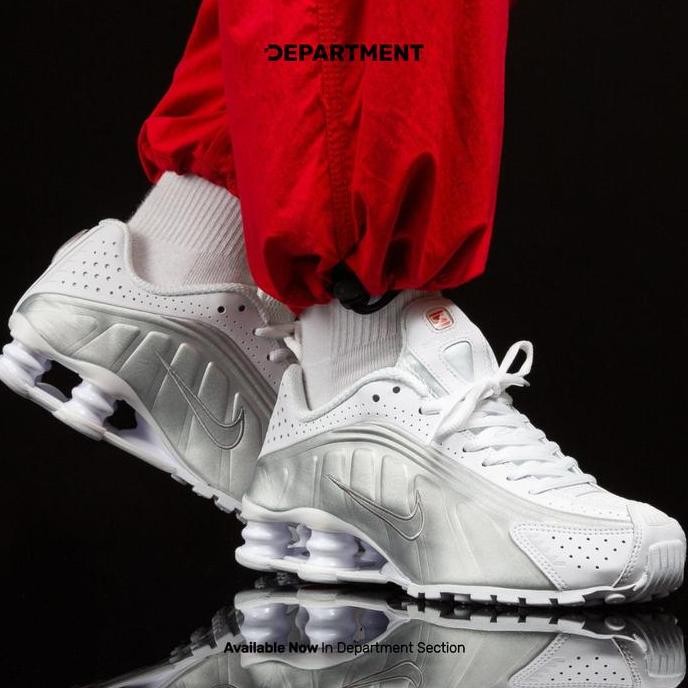 Sepatu Sneakers Wanita Nike Shox R4 Ar3565101 Original