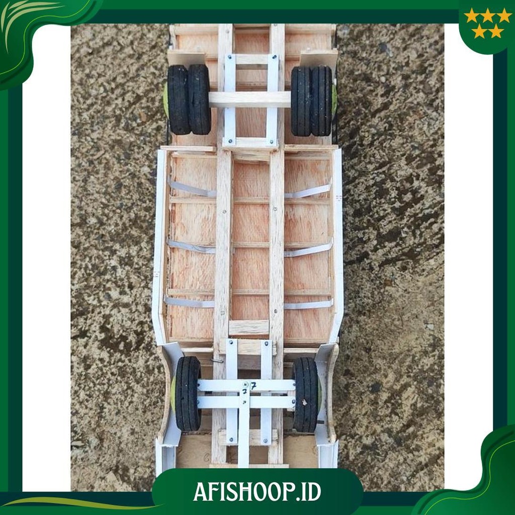 Miniatur Truk Canter Tanpa Bak Skla 12 Oleng Ori