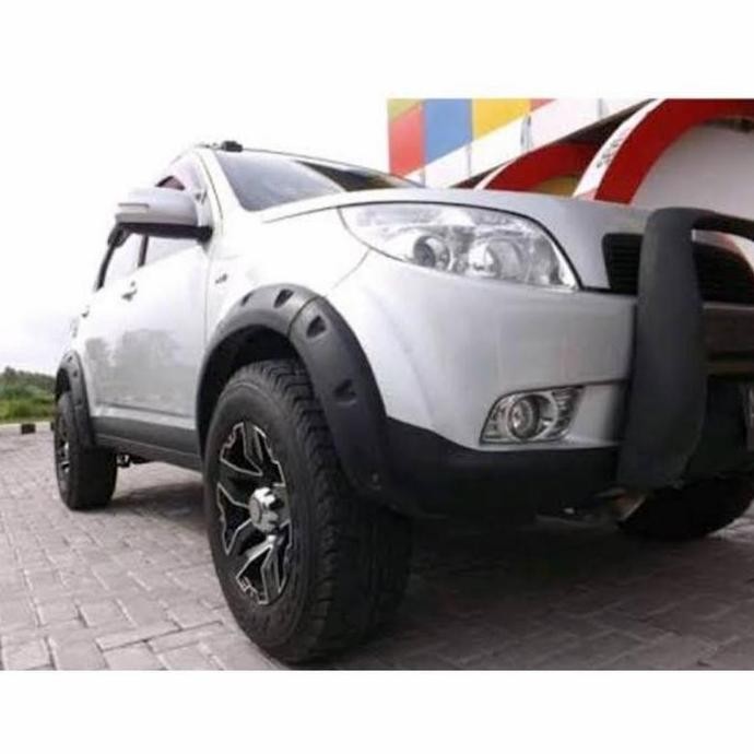 over fender rush/terios lama