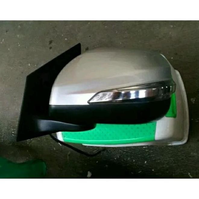 Spion Avanza Veloz 2012-2016 Satuan