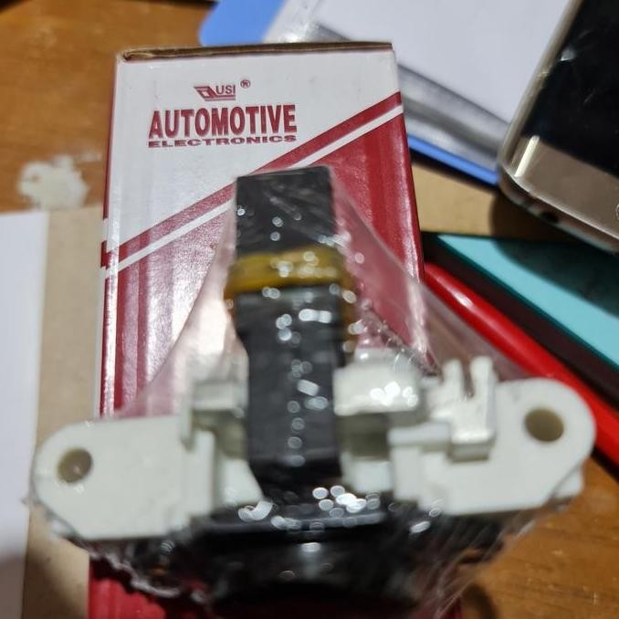 Ic Regulator Alternator Mercedes Benz Volvo Bmw 12V 0513001