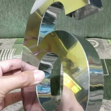 Stainless steel Huruf Timbul 3D Tulisan Nama 30 cm
