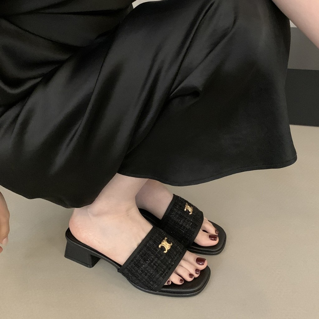 [COD] Sandal jepit hak tebal bergaya Chanel untuk dipakai di luar ruangan, sandal serbaguna baru