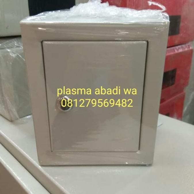 BOX PANEL INDOR 17x20