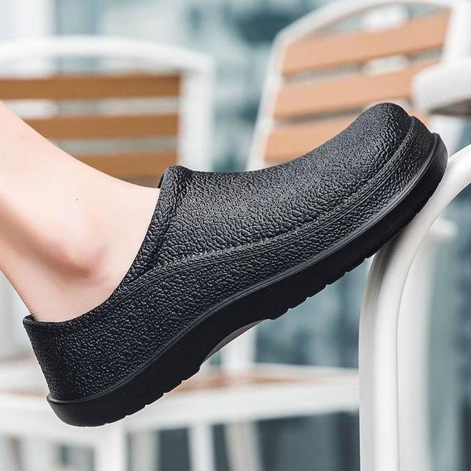 DE104 >> sepatu kitchen chef sepatu chef sepatu koki sepatu dapur tahan air sepatu tahan minyak/ sep
