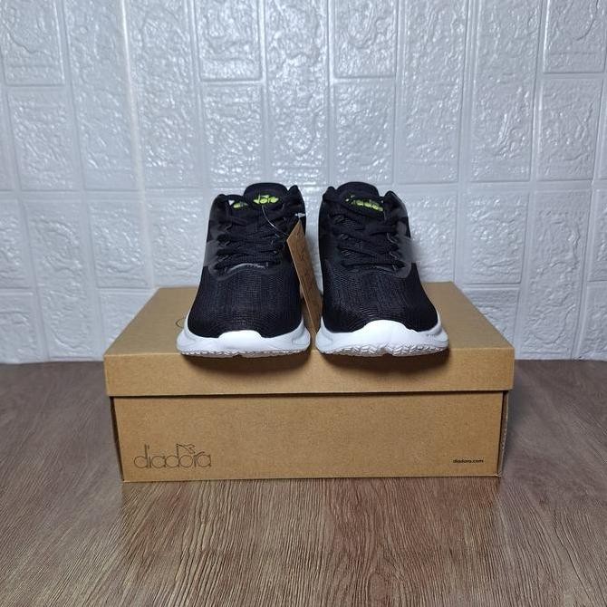 Sepatu Running Diadora Michael Black Original