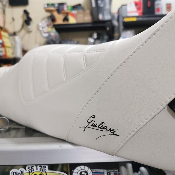 Jok Yankee Giuliari white by Nisa original Italy vespa largeframe