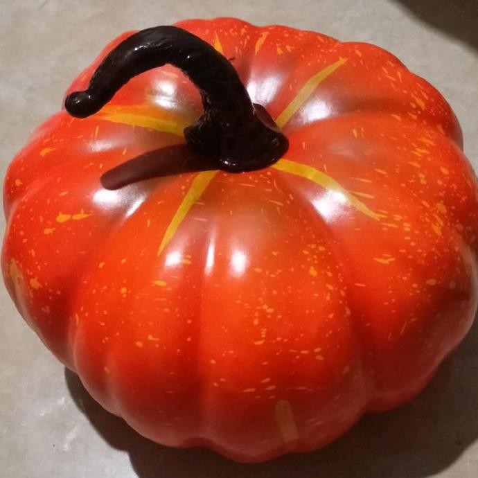 Buah Artificial Import/ Buah hiasan-Pumpkins -Labu - BIG-JUMBO