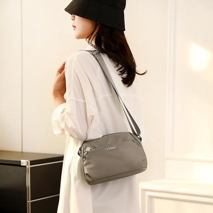 CHIBAO-  Tas selempang CHIBAO 8216 tas original import wanita selempang waterproof