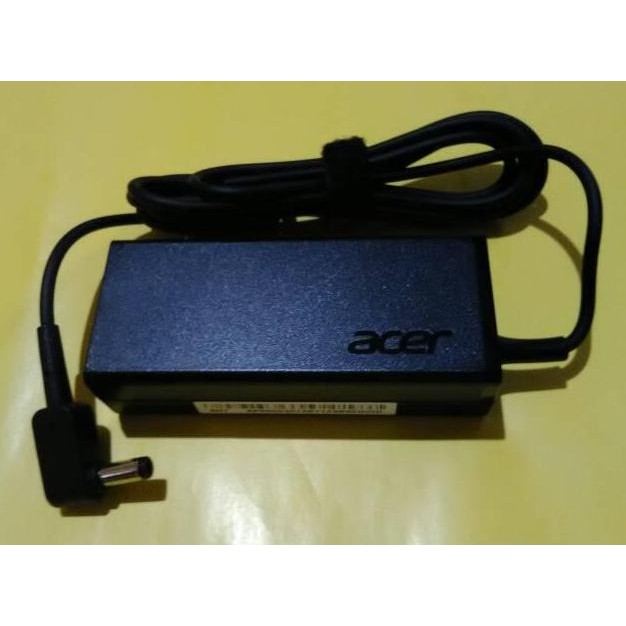 TERBARU - adaptor charger acer aspire 3 45watt
