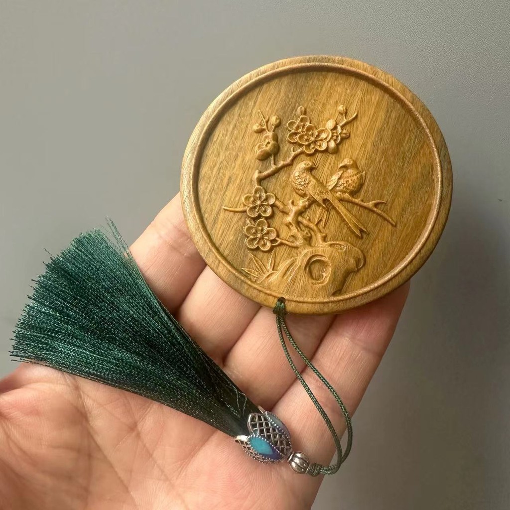 Cermin Kecil Kayu Sandal Hijau Ukiran Gaya Kuno Cermin Makeup Kreatif Cermin Bulat Kecil Genggam