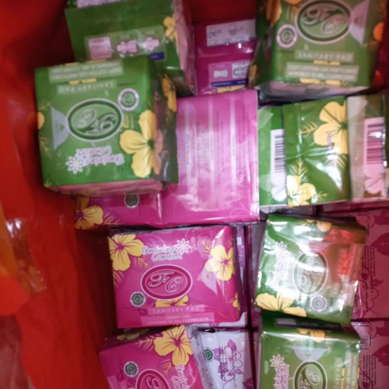 Pantyliner Sanitary Pad Sofr Cotton Avail Pantyliner Pentiliner Herbal Panti Kesehatan Pantyliner Av
