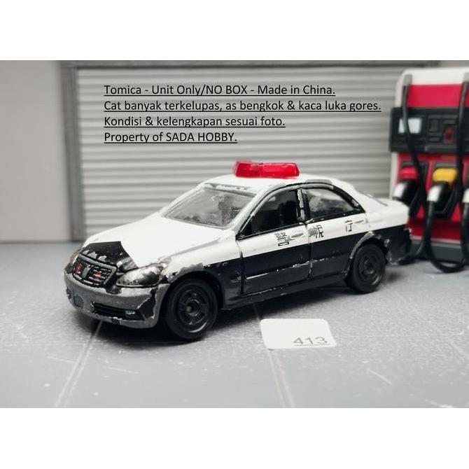TOMICA NO 32 TOYOTA CROWN PATROL CAR UNIT ONLY JUNK S2025