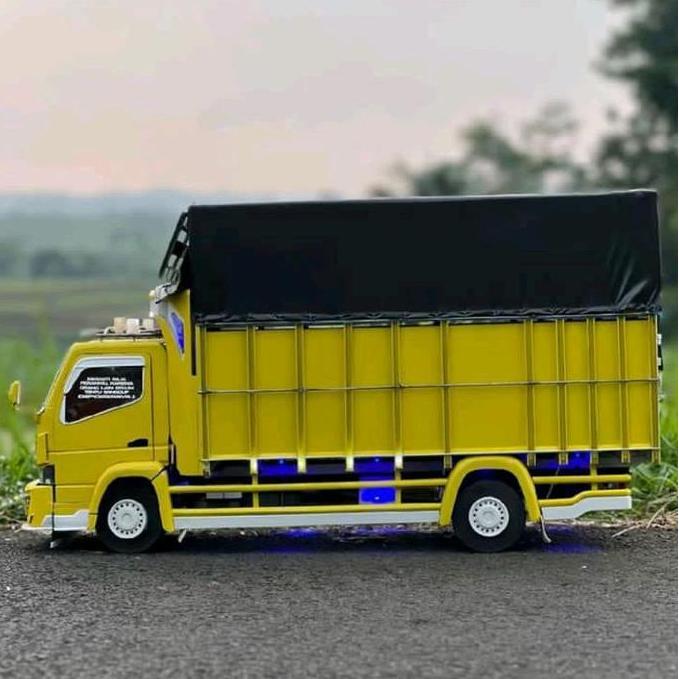 MINIATUR TRUK OLENG JUMBO 30 Cm MINIATUR TRUK OLENG BESAR UKURAN JUMBO LAMPU TERPAL
