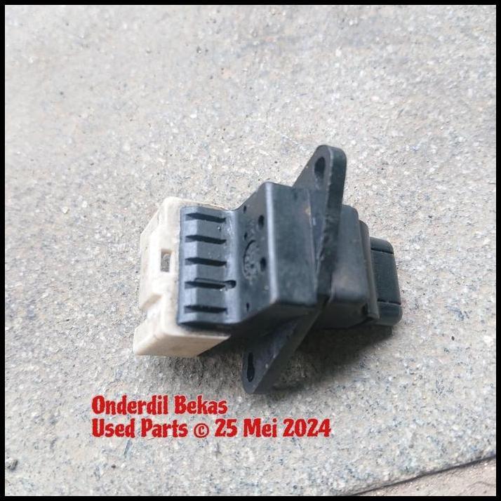 BEST DEAL SAKLAR POWER WINDOW KANAN BELAKANG RR HONDA CIELO SV4 