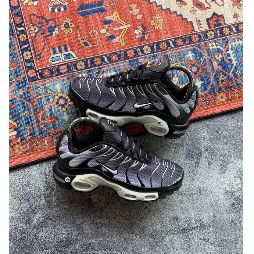 [Size 40] Rare Nike Air Max TN Plus ‘Black Metallic Silver’ DM0032-003 Second Kondisi Mulus Nominus.