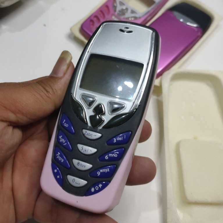 casing hp nokia 3310/3315/3330 tampilan nokia 8310