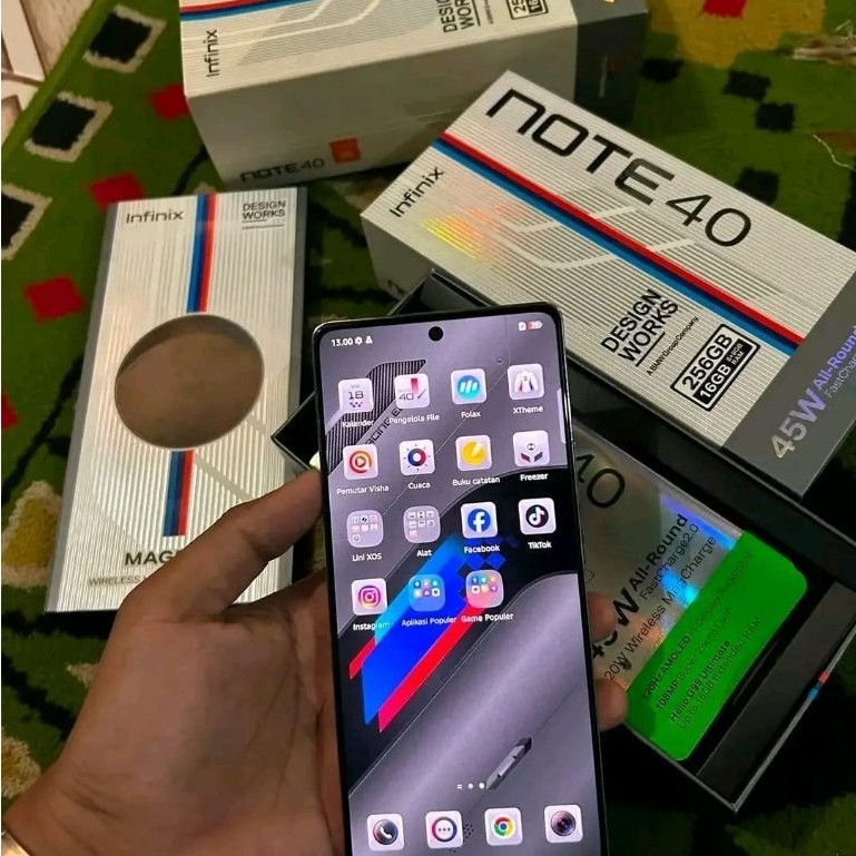 Infinix Note 40 BMW Ram 8/256 No Minus Fullset
