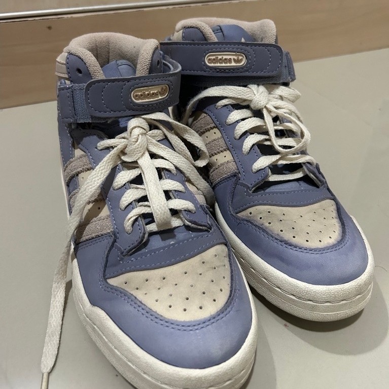 Dijual (PRELOVED) sepatu Adidas Forum Mid Original warna Lilac/Purple