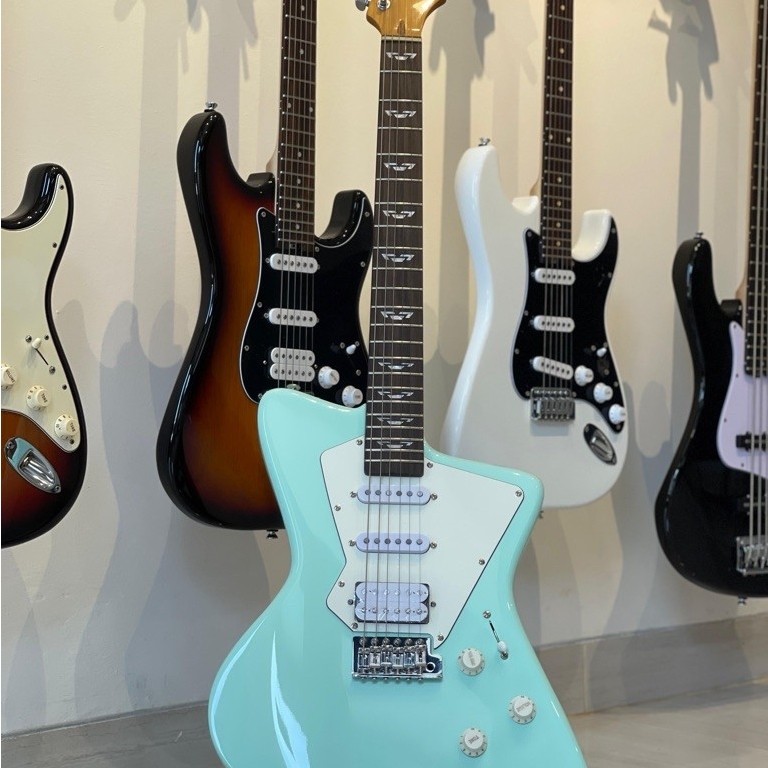 Gitar Elektrik Cetta Trunyan Bolt on Green