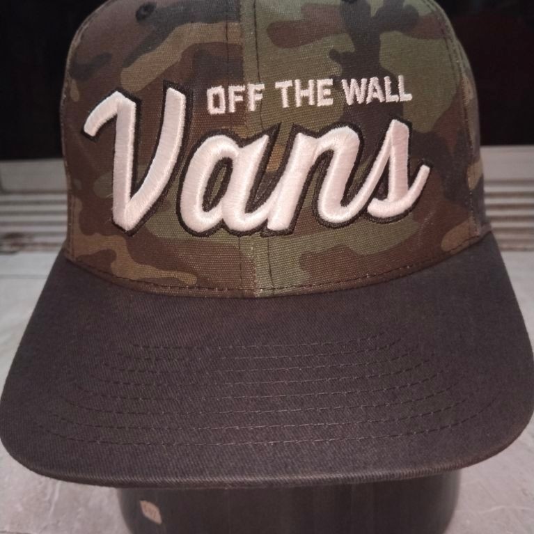 Topi Vans Off The Wall Camo Snapback Second Original
