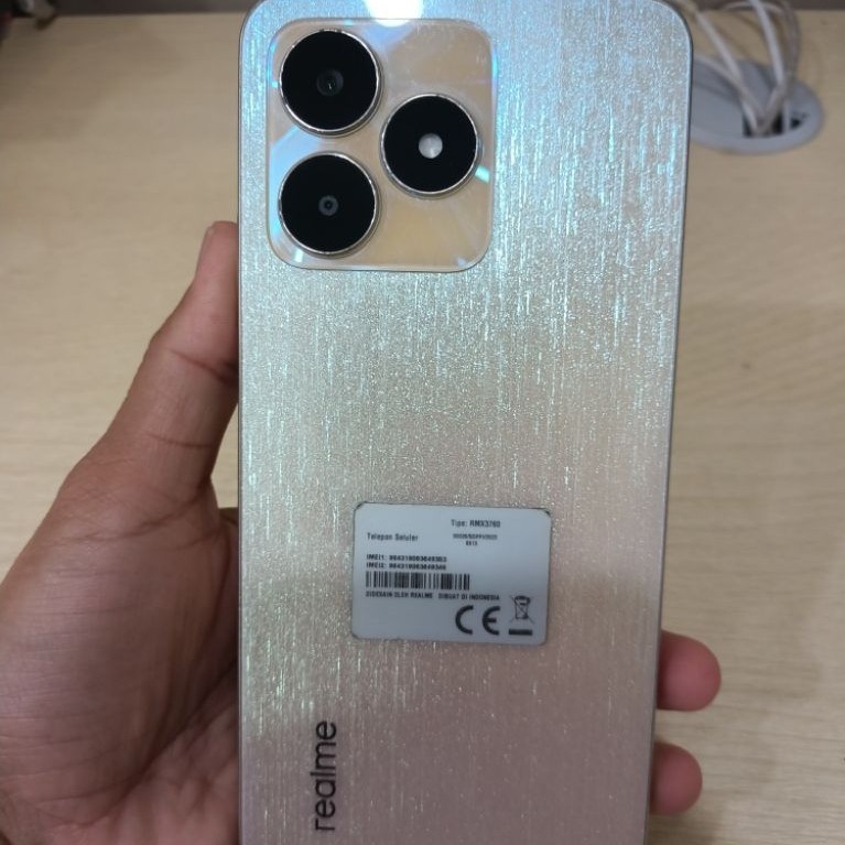 Handphone Realme C53 Ram 8/256GB ( Batangan, Cek Minus ) 649353