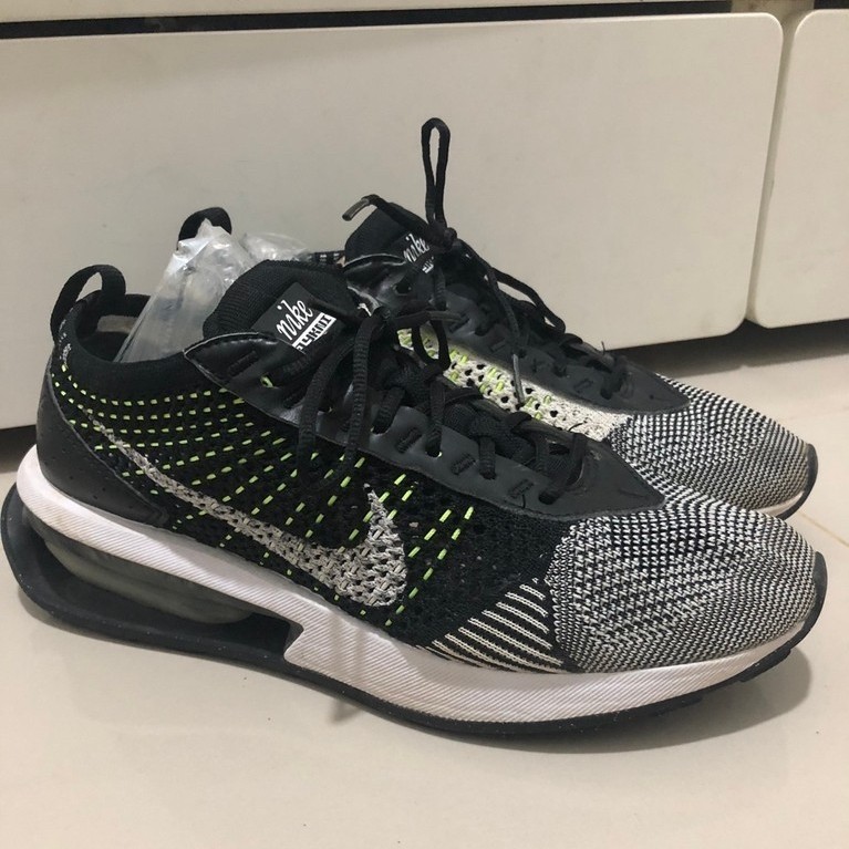 NIKE AIR MAX FLYKNIT RACER BLACK/VOLT/WHITE OG