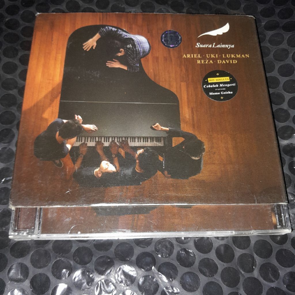 cd suara lainnya ariel,uki,lukman,reza,david / peterpan, noah