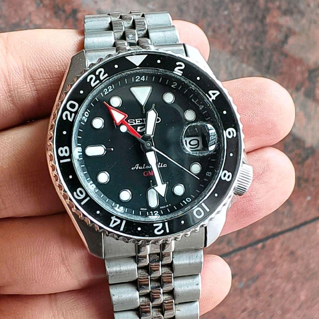 SEIKO 5 Sports SKX Sports Style GMT SBSC001 Men's Watch Automatic Made in Japan