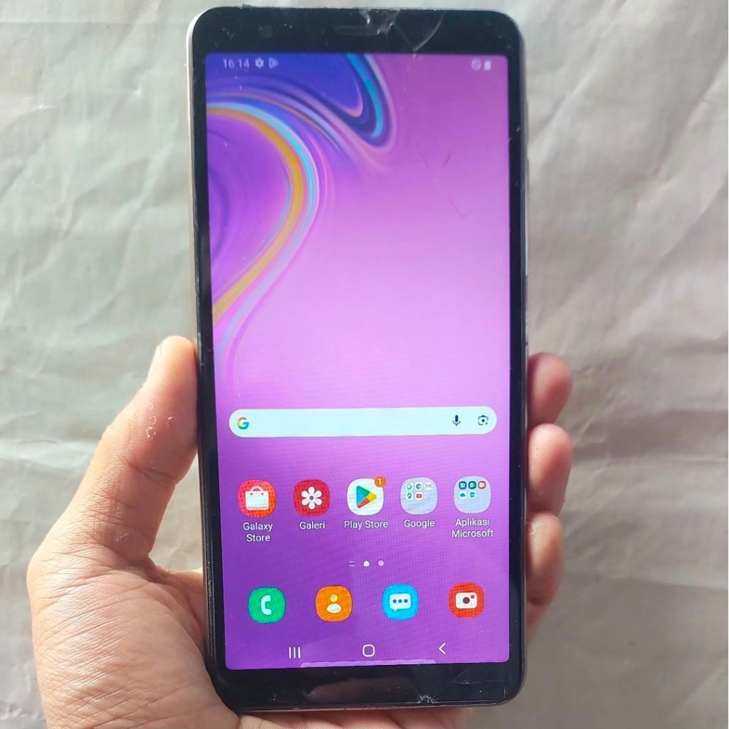 Handphone Hp Samsung Galaxy A7 2018 4/64 Second NFC