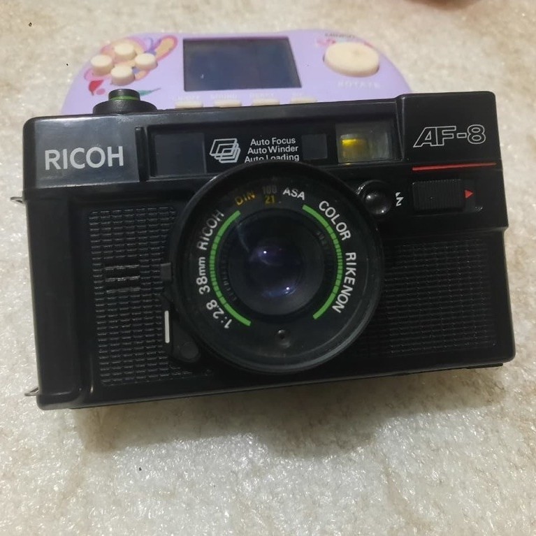 Kamera Analog RICOH AF-8