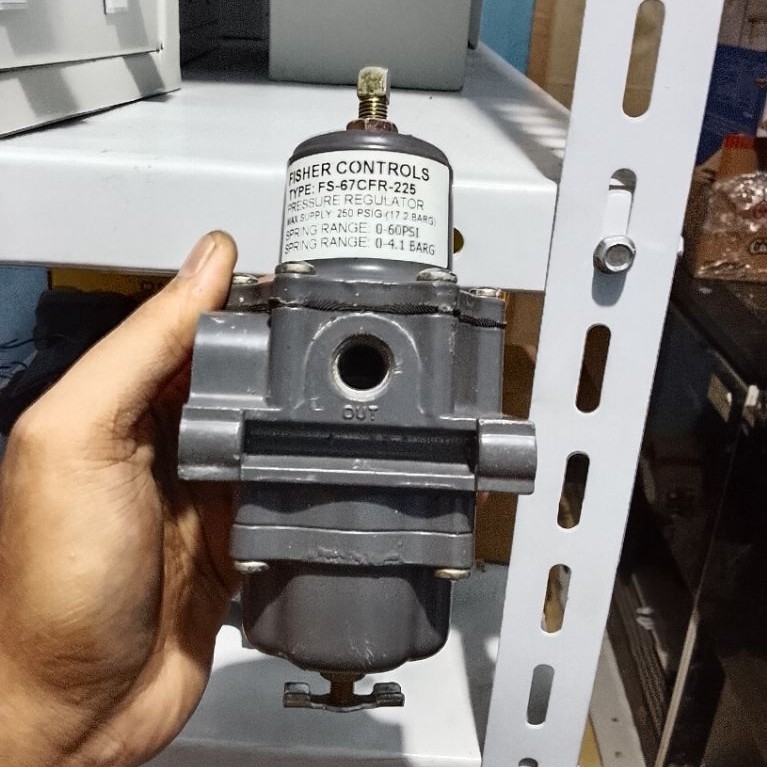 Fisher Controls Pressure Regulator FS-67CFR-225 Max Supply 250 PSIG Spring Range 0-60PSI
