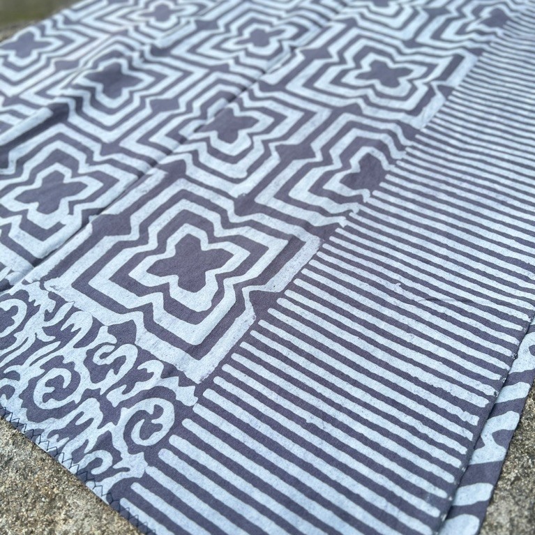 Saput Batik Indigo