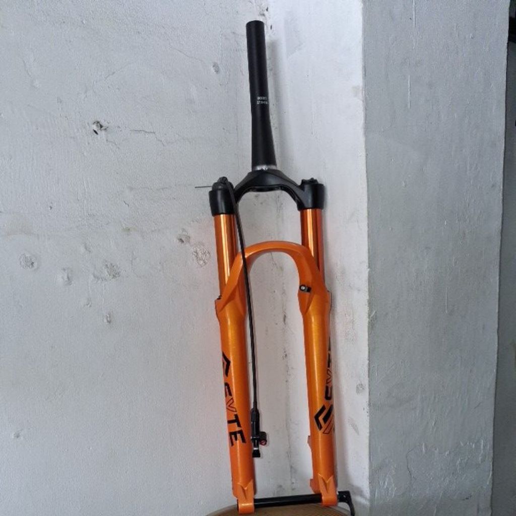 Fork Syte 27,5 T120mm 34 TA Boost