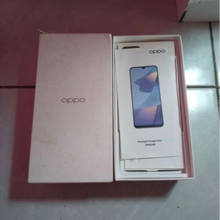 Dusbok bekas oppo a16