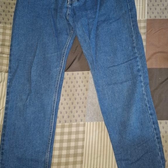 Preloved celana wanita levis biru