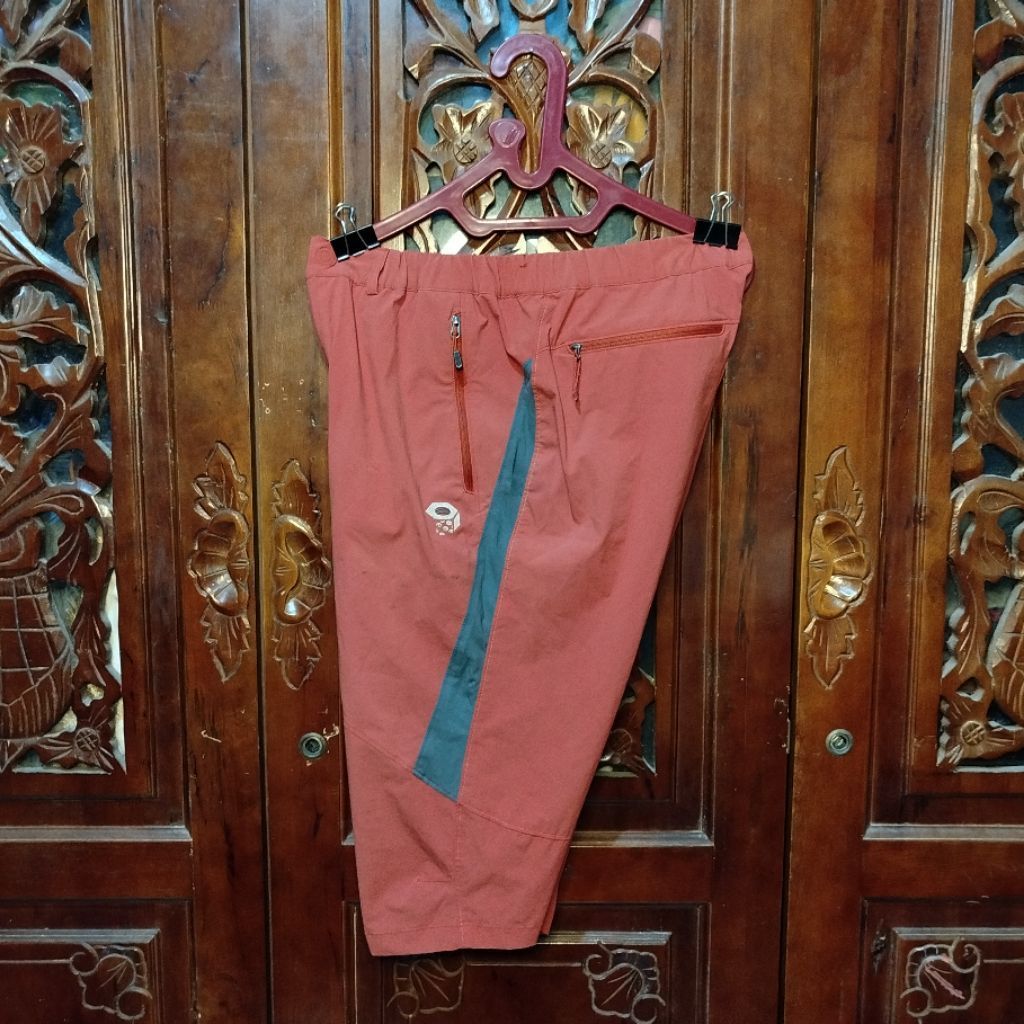 CELANA PENDEK 3/4 PONGGOL HIKING OUTDOOR GUNUNG KARGO MOUNTAIN HARDWARE MHW SIZE M SECOND