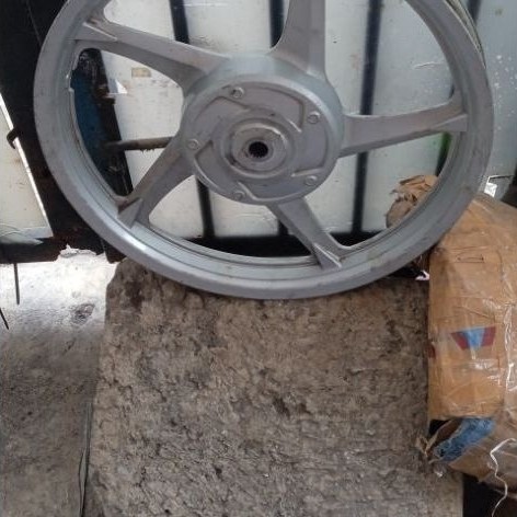 Velg Nouvo original Enkei normal
