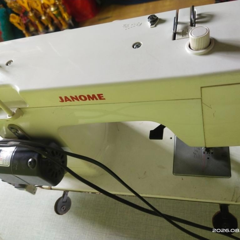 MESIN JAHIT SECOND MERK JANOME SN726A