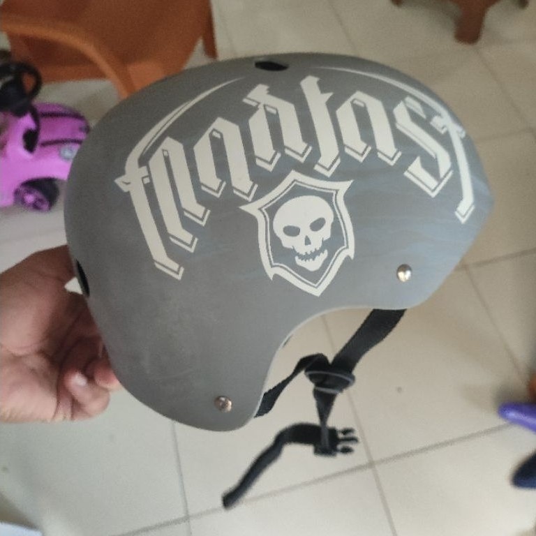 Helm Nuke Head by wimcycle 2nd like a new