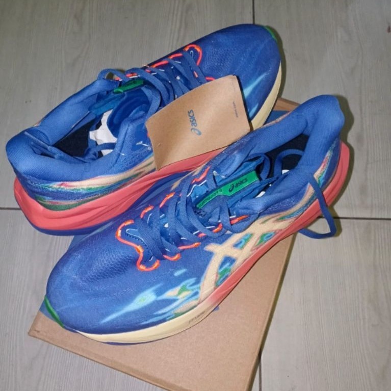 SEPATU RUNNING ASIC