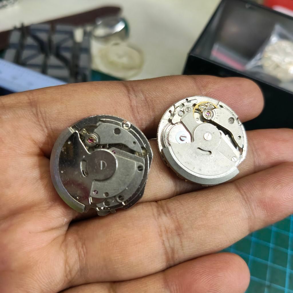 mesin Jam Tangan otomatis